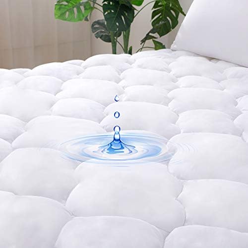 WhatsBedding Waterproof Mattress Pad Queen Size 1