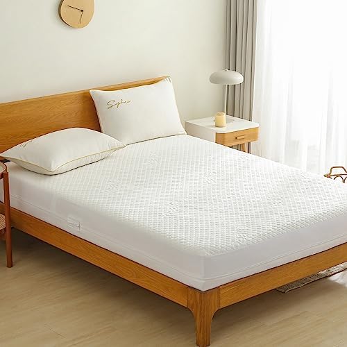 Reaks Queen Mattress Protector with Zipper 100 Waterproof