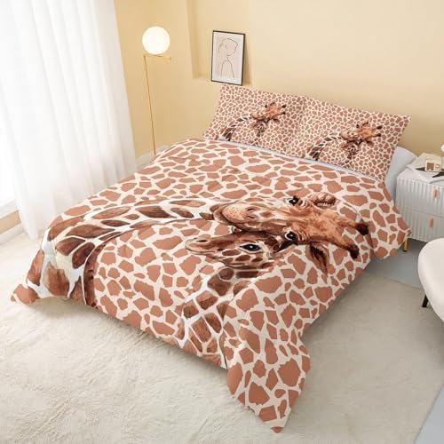 QOOMO Cartoon Giraffe Comforter Set for Kids