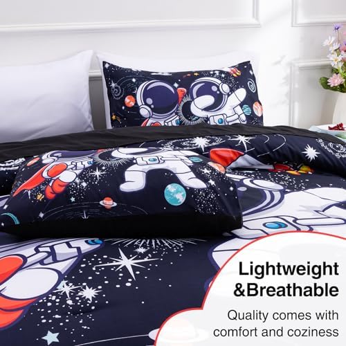 Meeting Story 3-Piece Space Themed Comforter Set for Kids